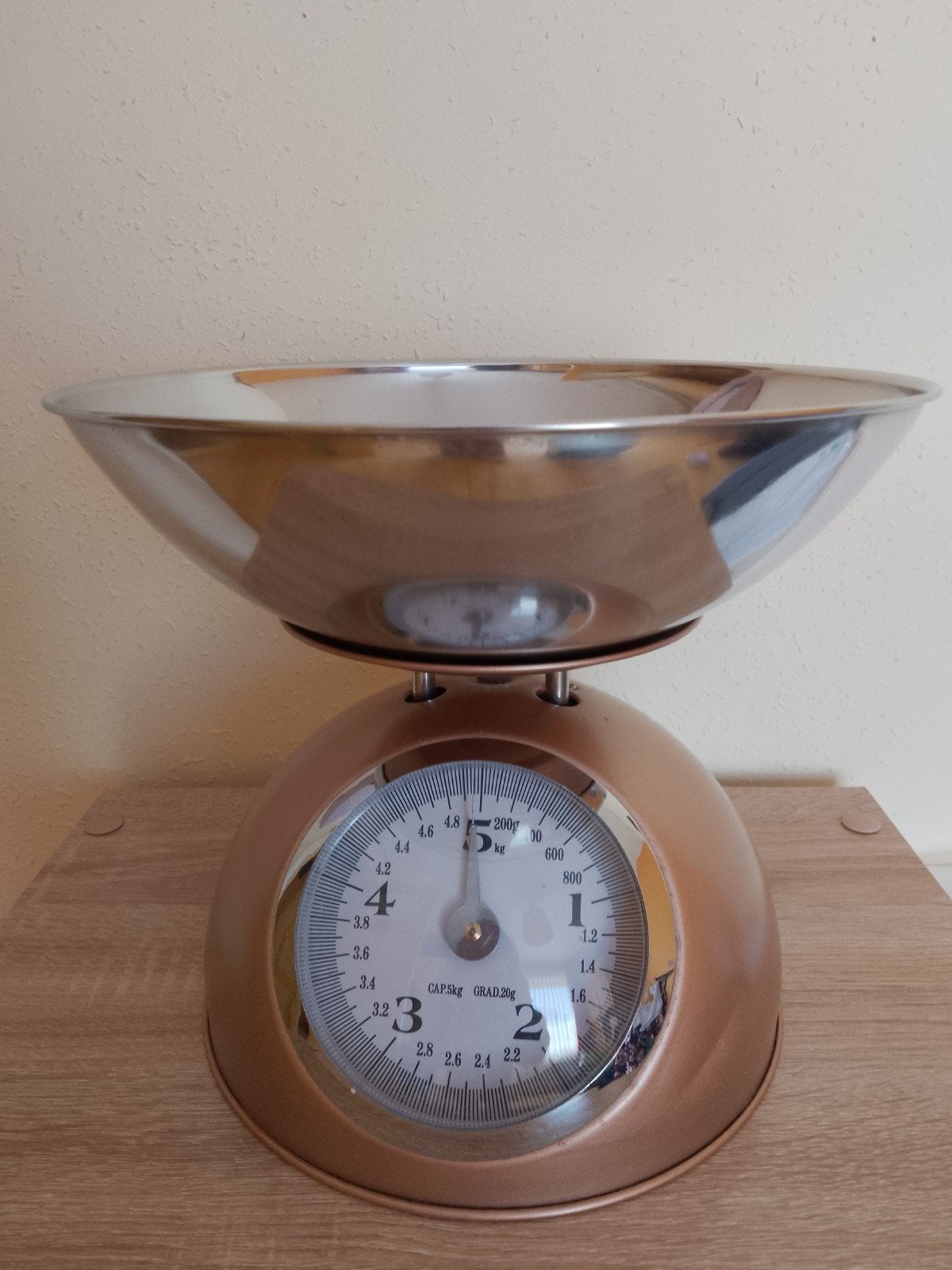 Mooie grote weegschaal 5kg, Ophalen, Minder dan 10 kg, Keukenweegschaal, Analoog