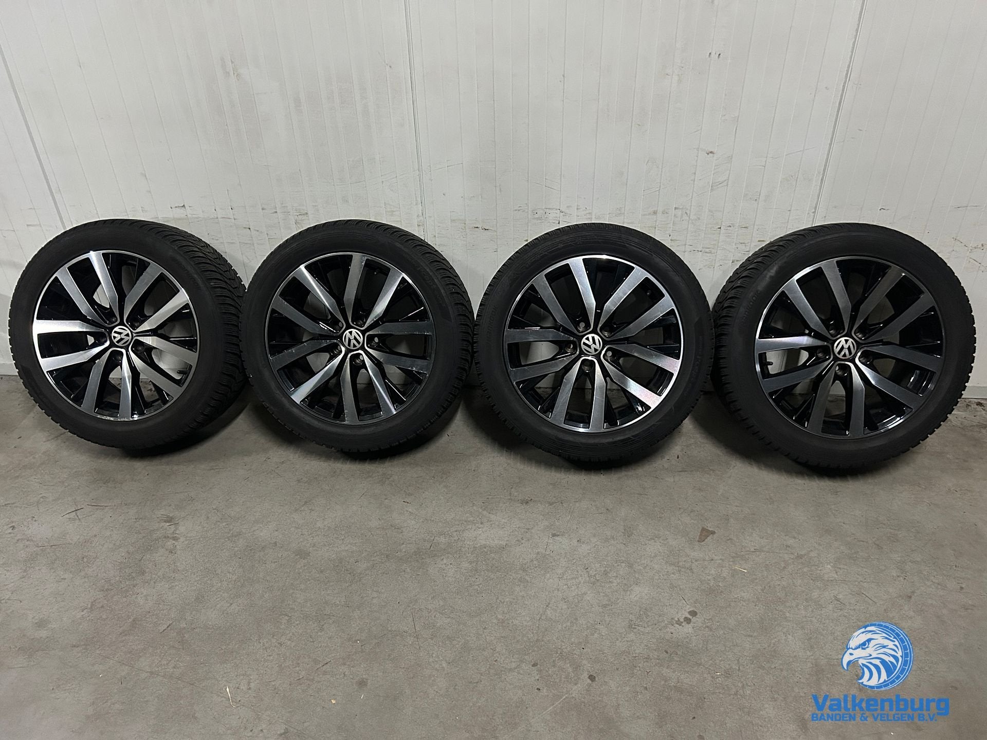 6-7mm! VW Transporter T5 GP T6 T6.1 T7 Multivan Bulli 18 inc, Auto-onderdelen, Banden en Velgen, 18 inch, 255 mm, -, -