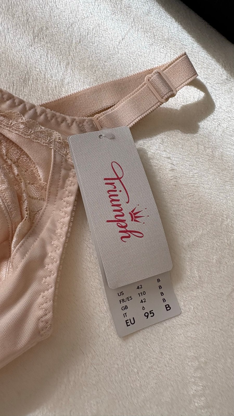 Nieuwe Triumph 95B non-wired beha - Comfortabel en stijlvol, Kleding | Dames, Verzenden, Beige, BH