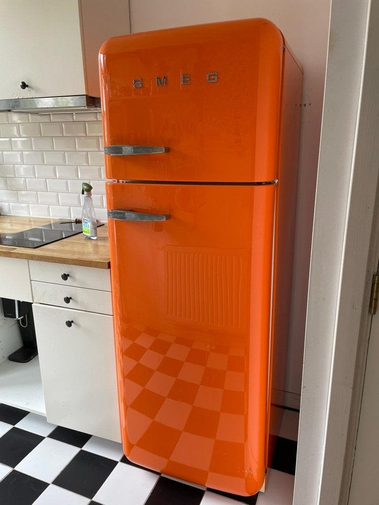 SMEG Refrigerator Orange, Witgoed en Apparatuur, Koelkasten en IJskasten, Ophalen, Gebruikt, 200 liter of meer, 60 cm of meer