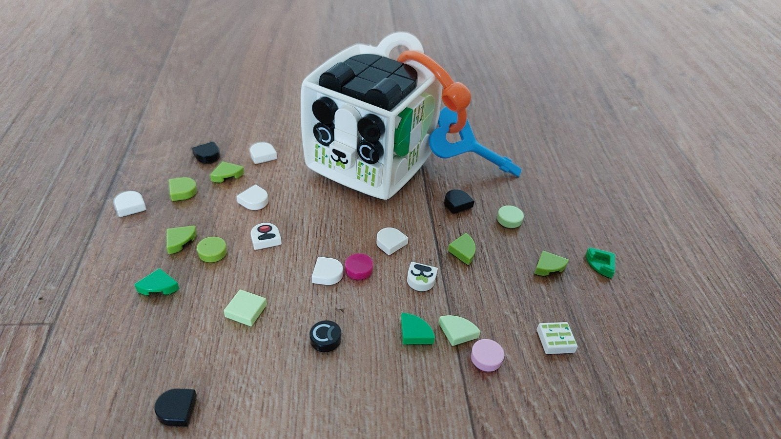 Lego dots panda sleutelhanger, Ophalen of Verzenden, Lego