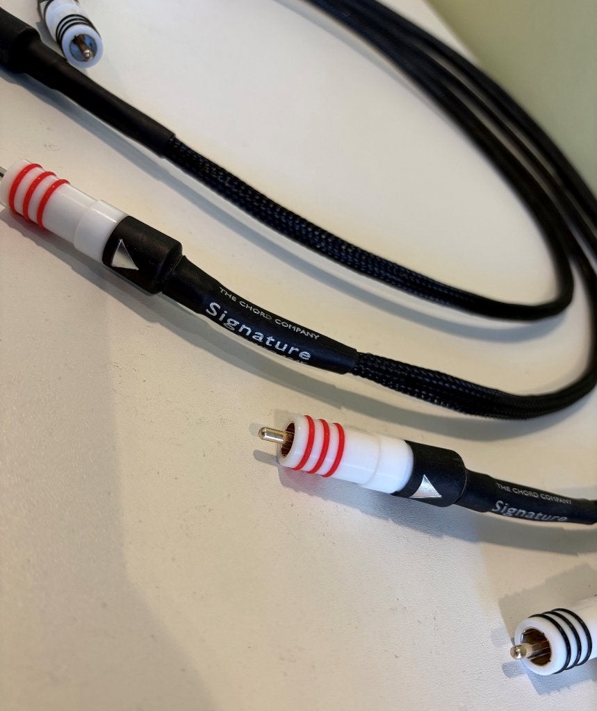 Chord Company Signature Tuned Aray - RCA kabels, Ophalen of Verzenden, Zo goed als nieuw, Minder dan 2 meter, Interlink-kabel