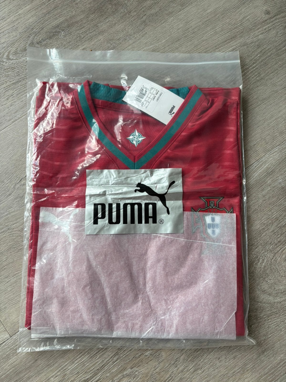 PUMA Portugal Voetbalshirt Maat S – Nieuw, Maat L, Ophalen of Verzenden, Zo goed als nieuw, Shirt