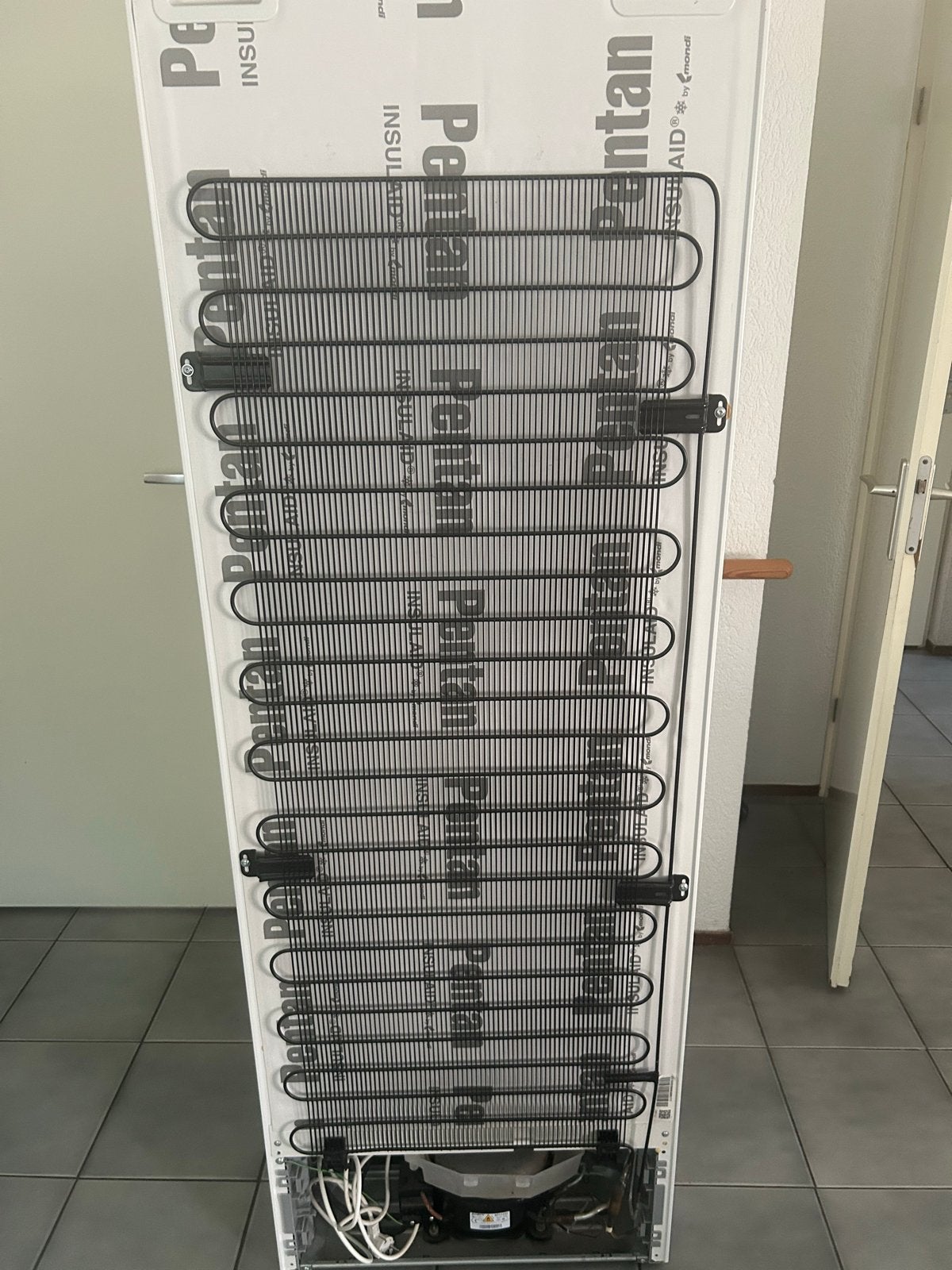 Bosch Koelkast met vriesvak - Goed werkend, lichte gebreken, Ophalen, Gebruikt, 200 liter of meer, 60 cm of meer