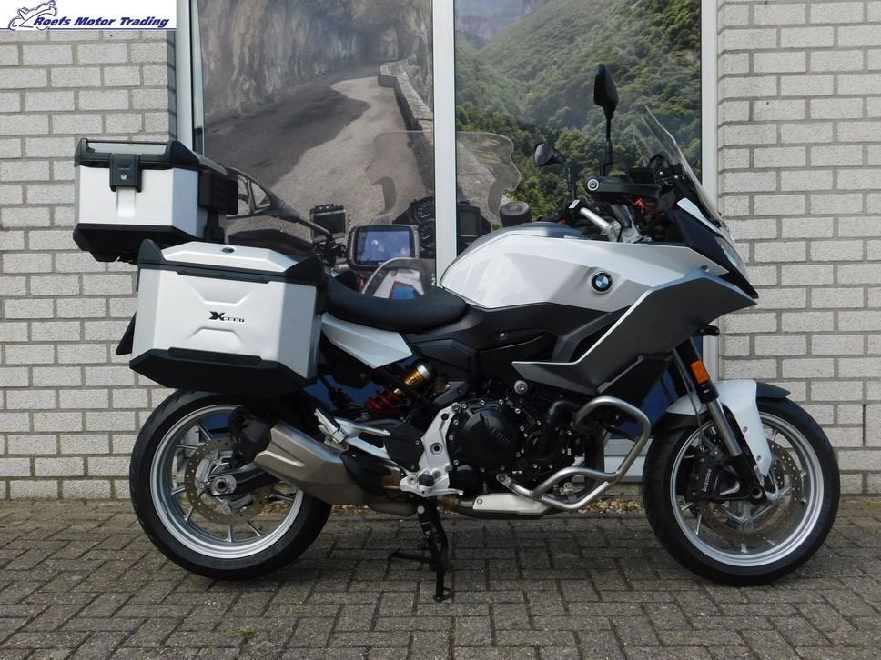 BMW F 900 XR, incl 3 delige kofferset (bj 2022) 11,350 km, Motorrijbewijs A, Bedrijf, Onbekend, Meer dan 35 kW