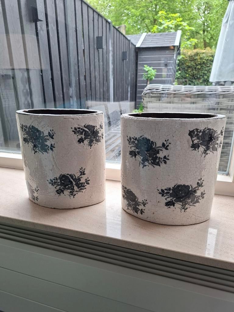 2 ovale bloempotten met bruine bloemenprint, Ophalen, Gebruikt, Overige kleuren, Overige materialen