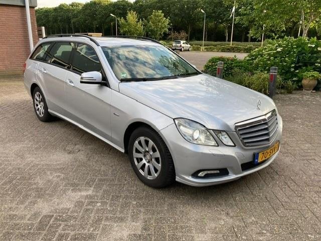 Mercedes-Benz E-klasse Estate 200 CDI Business Class Avantga, Auto's, Mercedes-Benz, Automaat, Euro 5, Gebruikt, Zwart