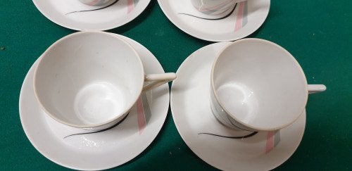 Kop en schotels 8-delig winterling, Ophalen of Verzenden