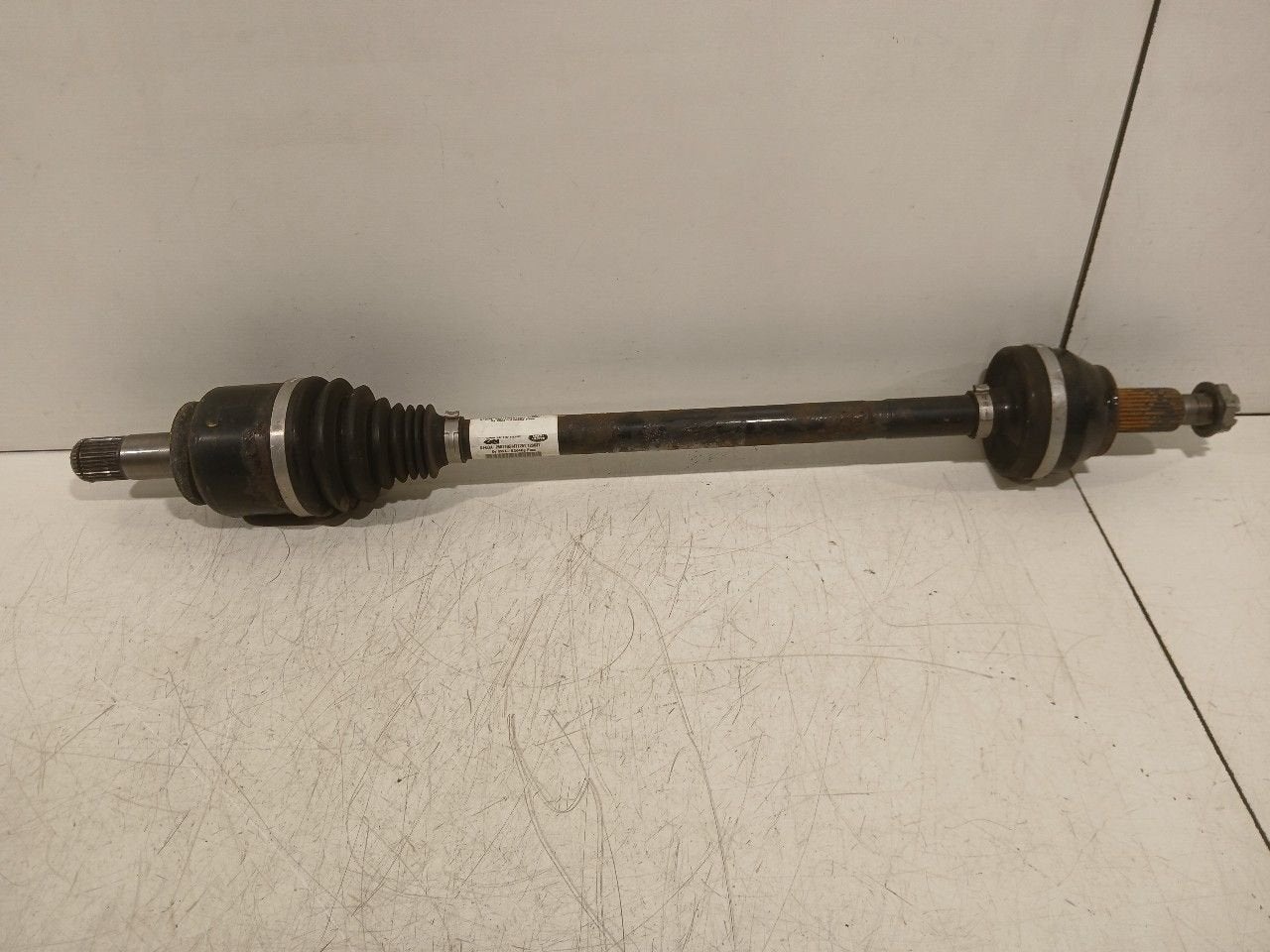 Aandrijfas links achter Land Rover Discovery, Onderdelen@venauto.nl, Van der Ven Autorecycling B.V., Ettenseweg 76, 4706 PB Roosendaal, The Netherlands