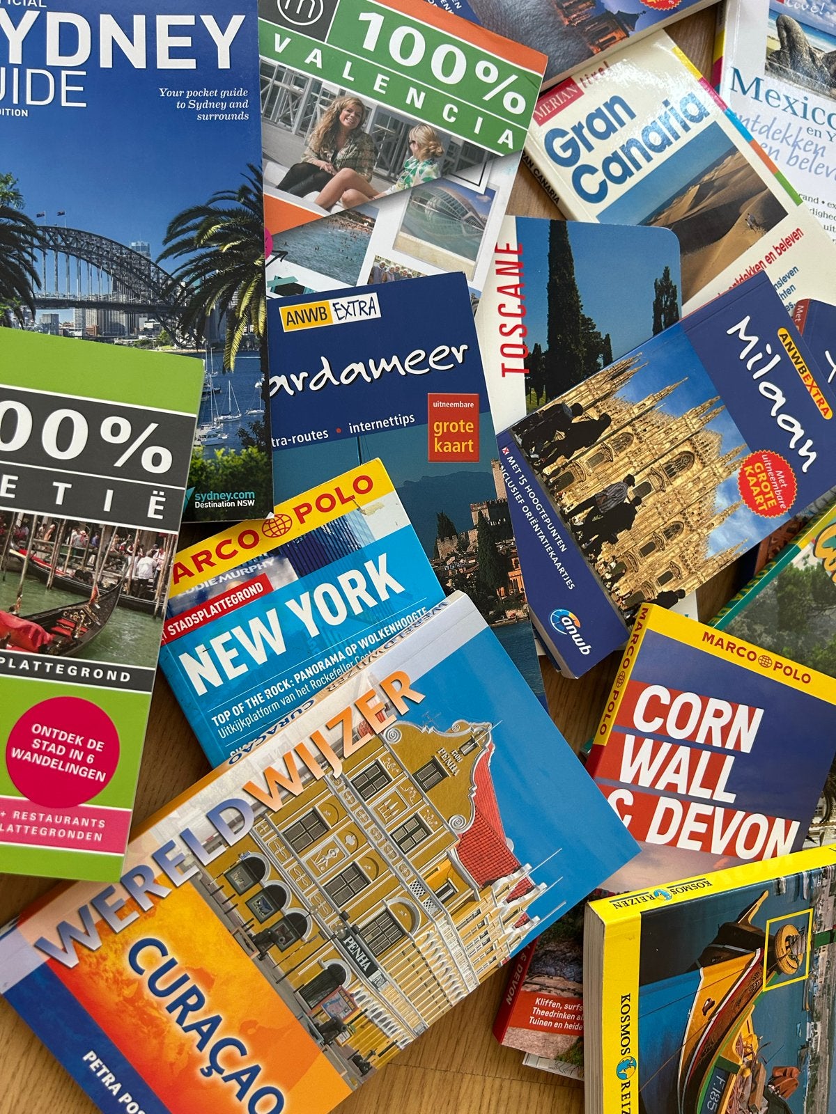 Diverse reisgidsen: ANWB, Marco Polo, 100% en meer, Gelezen, Europa, Ophalen of Verzenden, Reisgids of -boek