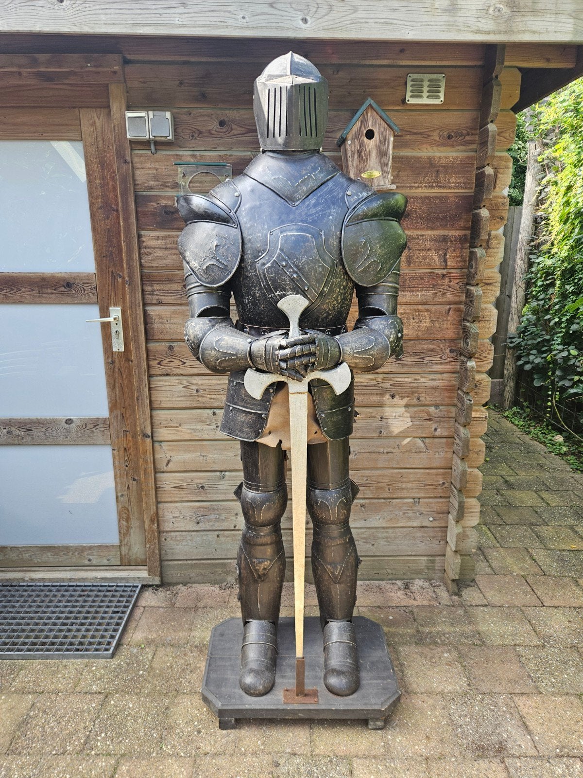 Ridderharnas 1,85m hoog - Decoratie met Zwaard - Middeleeuws, Verzamelen, Ophalen, Overige soorten, Nederland, Zwaard of Sabel