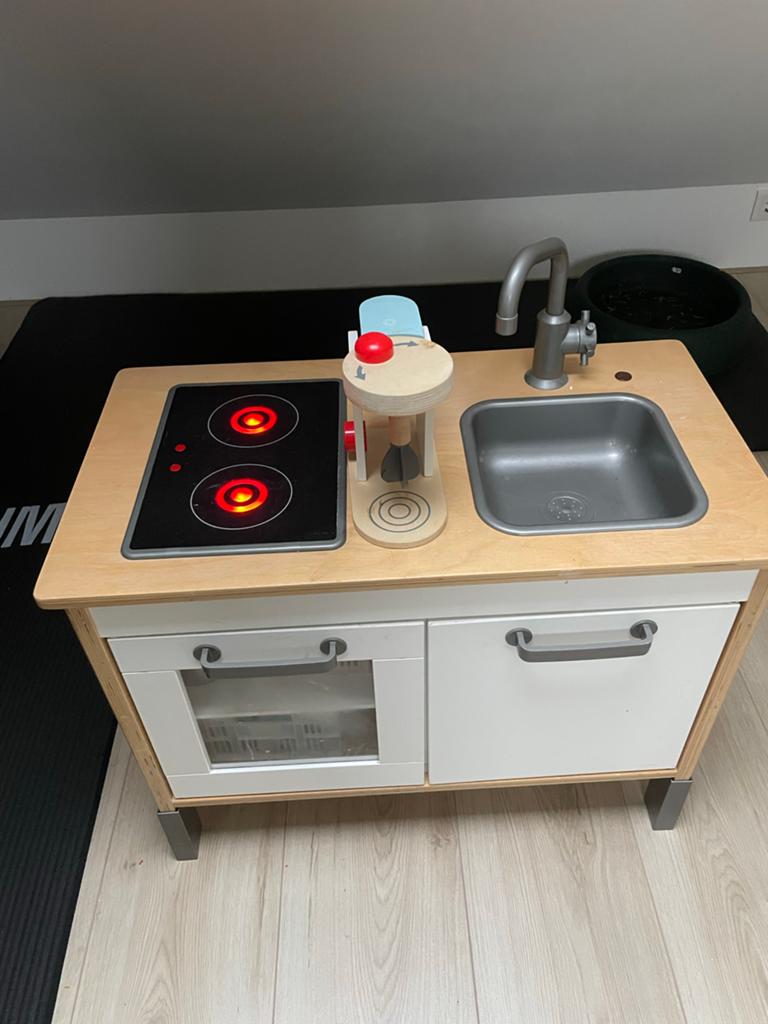 Ikea keukentje met toebehoren, Ophalen, Zo goed als nieuw, Hout, Speelkeuken