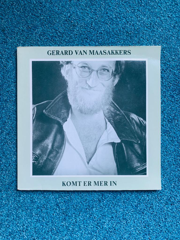 LP Gerard van Maasakkers 1977 - Komt er mer in, Ophalen of Verzenden, Gebruikt, 12 inch, Levenslied of Smartlap
