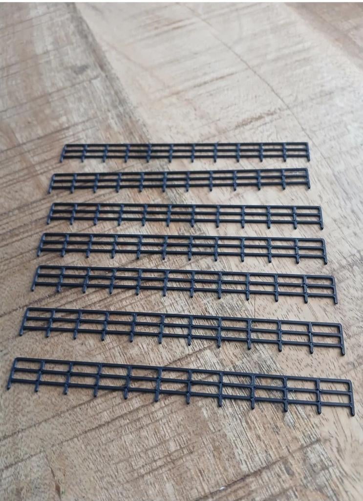 Hoge hekjes zwart h0, Hobby en Vrije tijd, Modeltreinen | H0, Verzenden