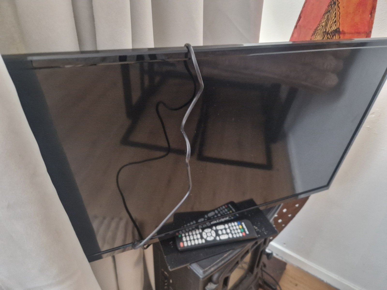 Salora 32 inch led tv top staat, Ophalen of Verzenden, Zo goed als nieuw, 50 Hz, Overige merken