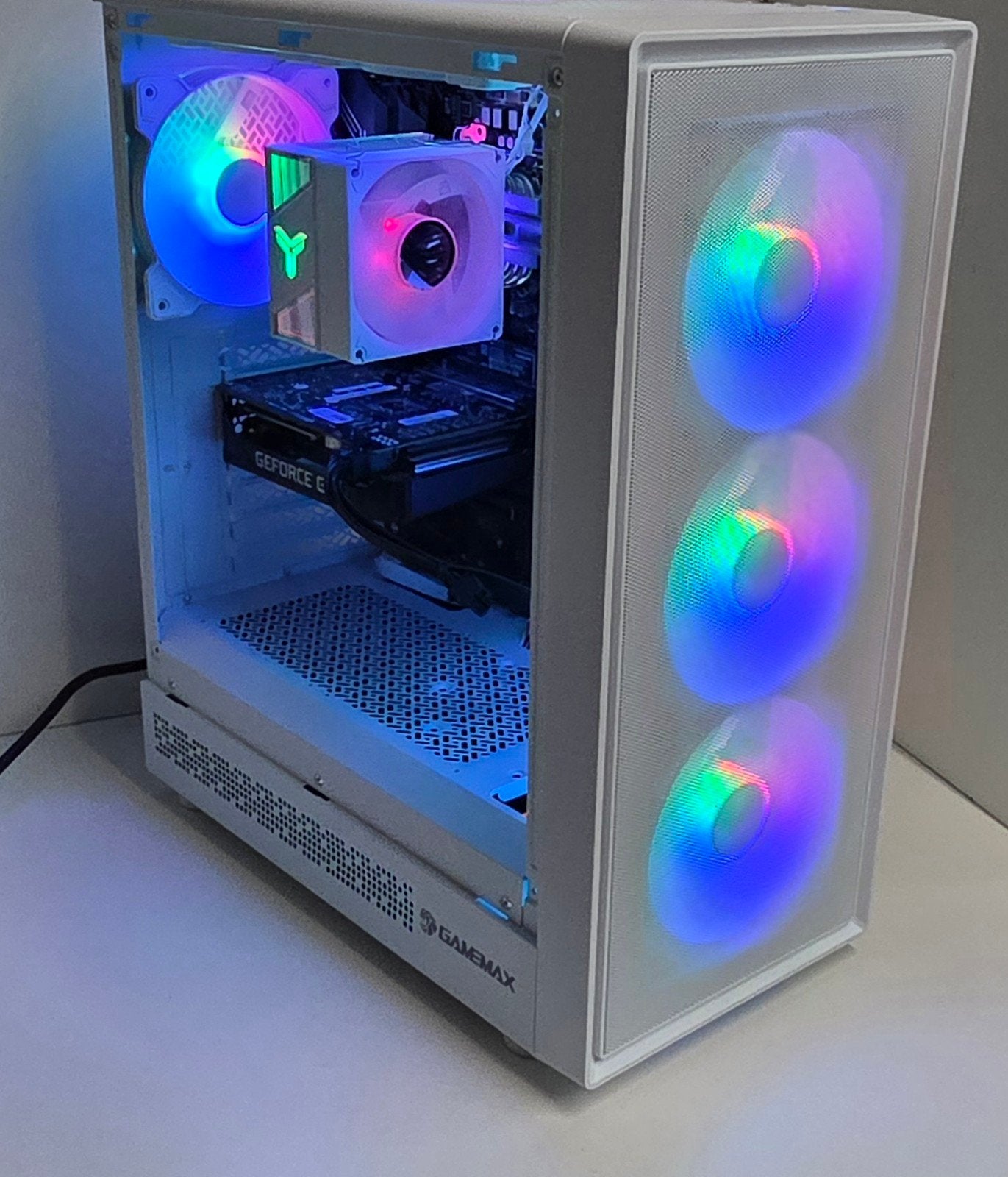 Top Game PC in NieuwStaat i5 16GB GTX1660Ti 512GB SSD 1TB, Ophalen, Intel Core i5 9600K, 1512 GB, Zelf gebouwde pc