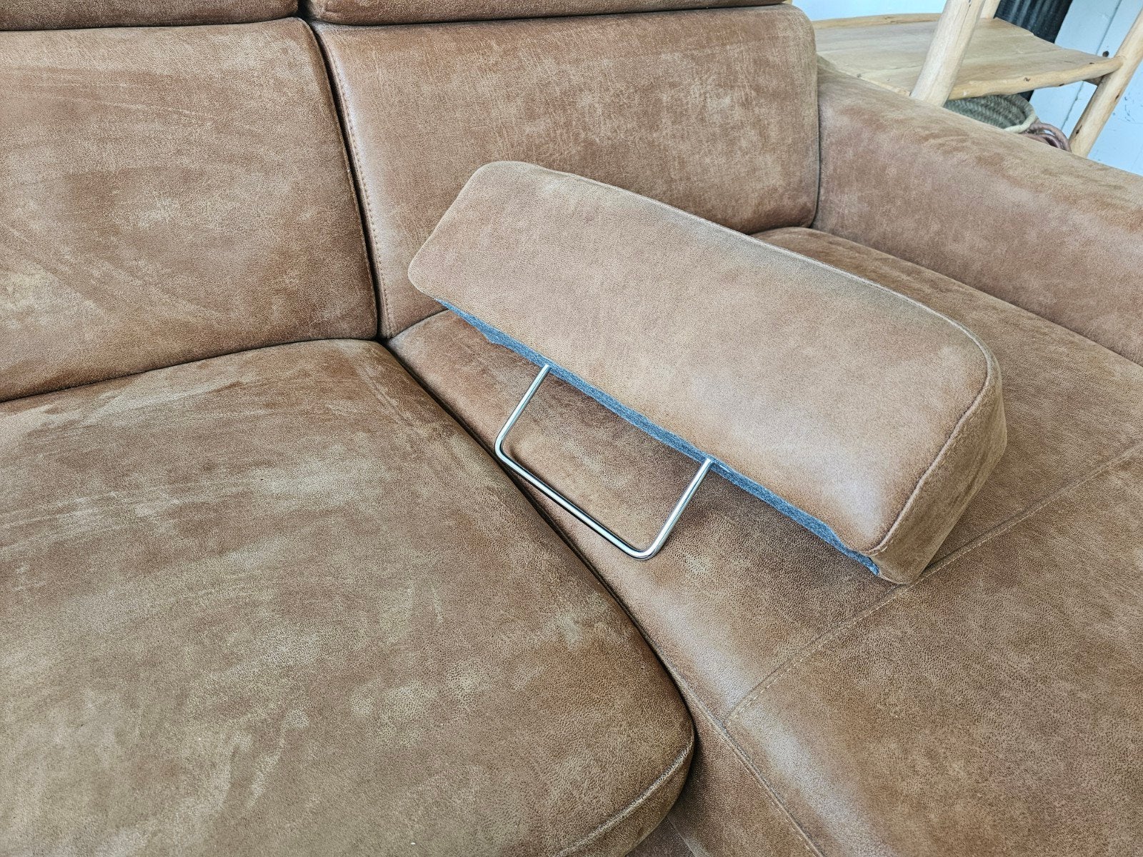 Cognac hoekbank, 125 cm of meer, 125 cm of meer, Zo goed als nieuw, Info@homefriesland.nl