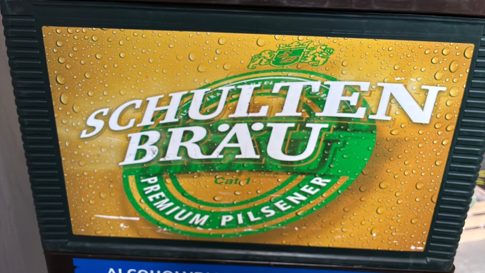 Ruim 4 kratten Schultenbrau bier €40 ipv €52,50, Ophalen