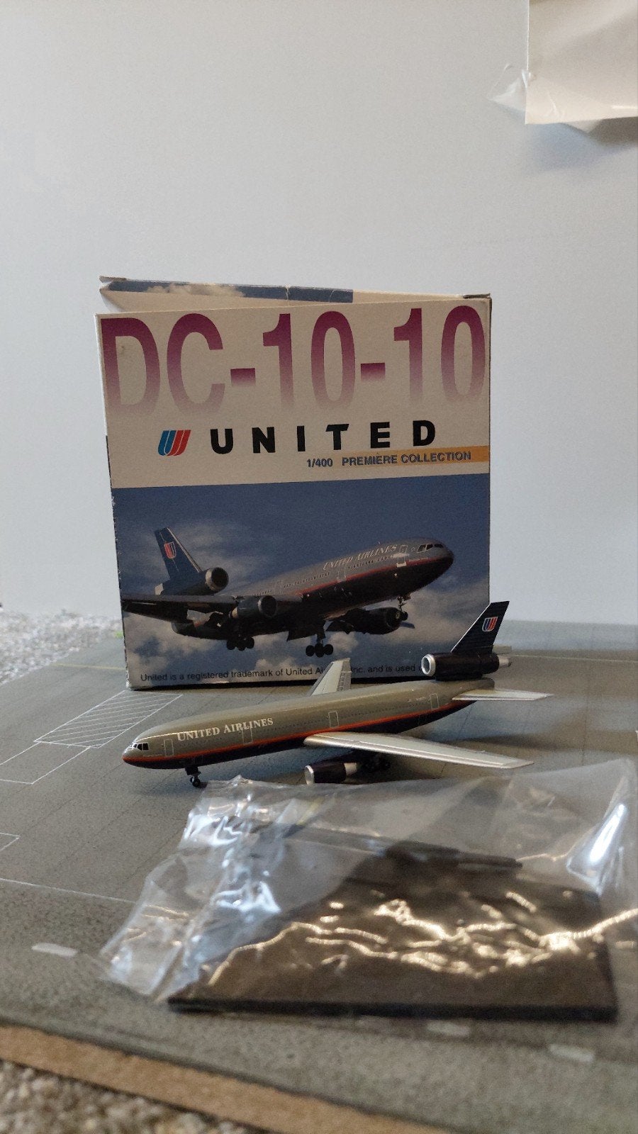 United Airlines DC-10-10 Modelvliegtuig 1:400, Ophalen of Verzenden