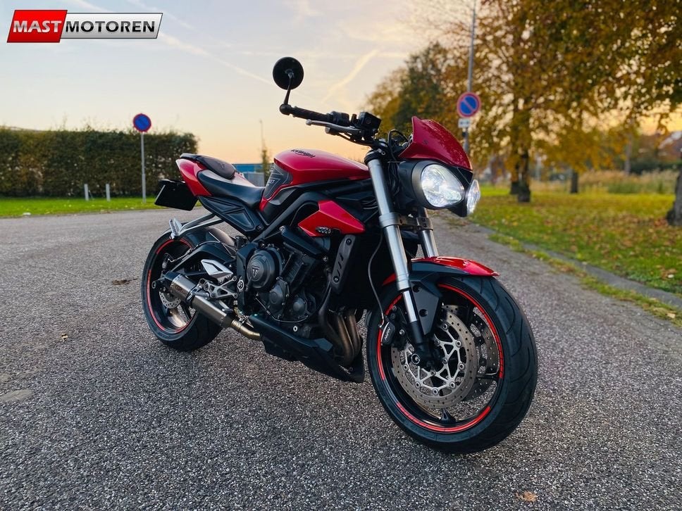 TRIUMPH STREET TRIPLE 765 S (bj 2017), Motorrijbewijs A, Bedrijf, 765 cc, Meer dan 35 kW