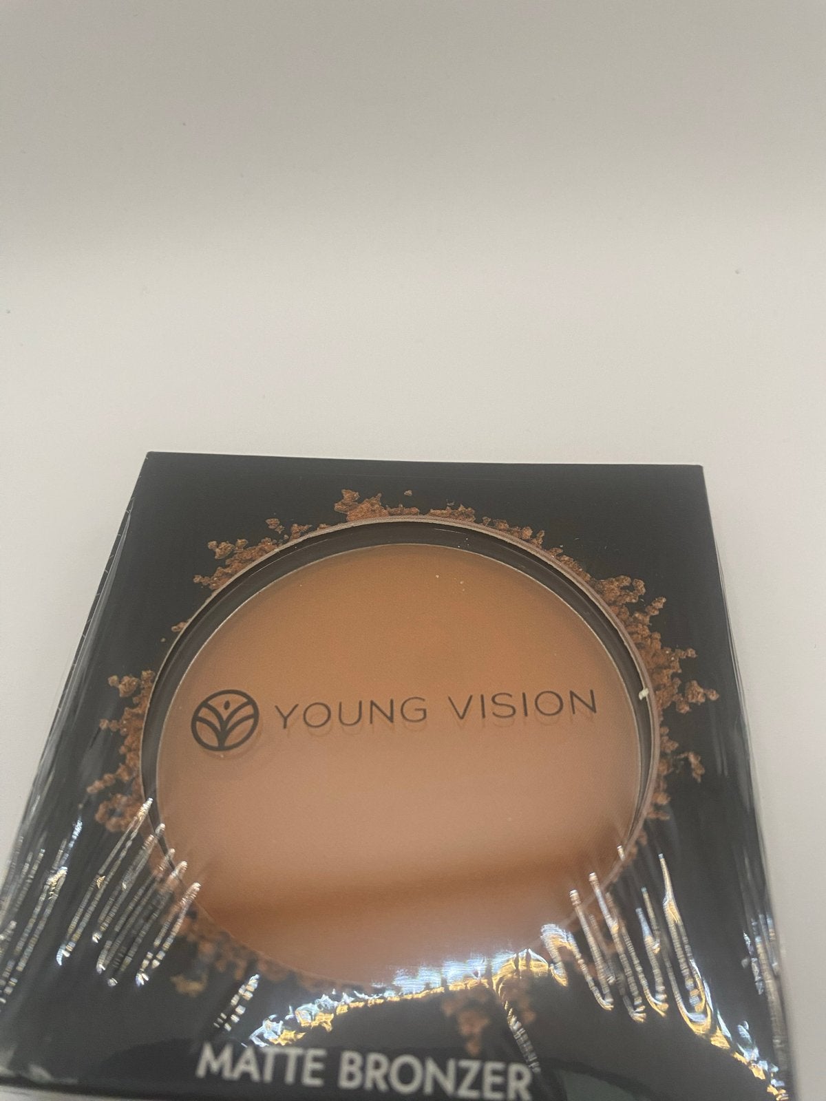 Young Vision Matte Bronzer - Nieuw in verpakking, Bruin, Gehele gezicht, Nieuw, Ophalen of Verzenden