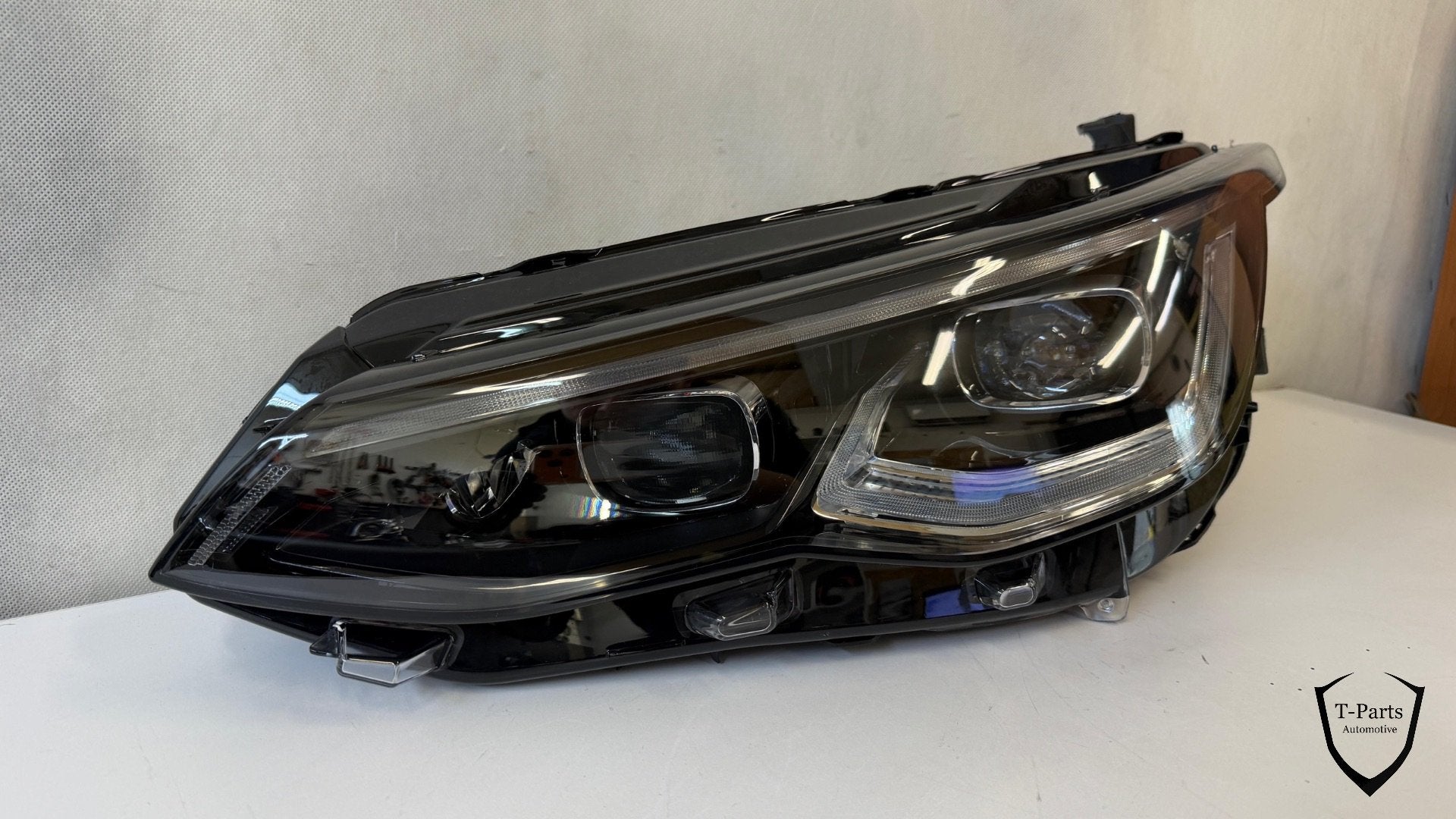 volkswagen golf 8 koplamp links lamp 5h1941059R, Gebruikt, Volkswagen, Volkswagen AG, Berliner Ring 2
38440  Wolfsburg, DE