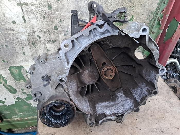 Versnellingsbak van een Volkswagen Polo, Gebruikt, -, Volkswagen, -