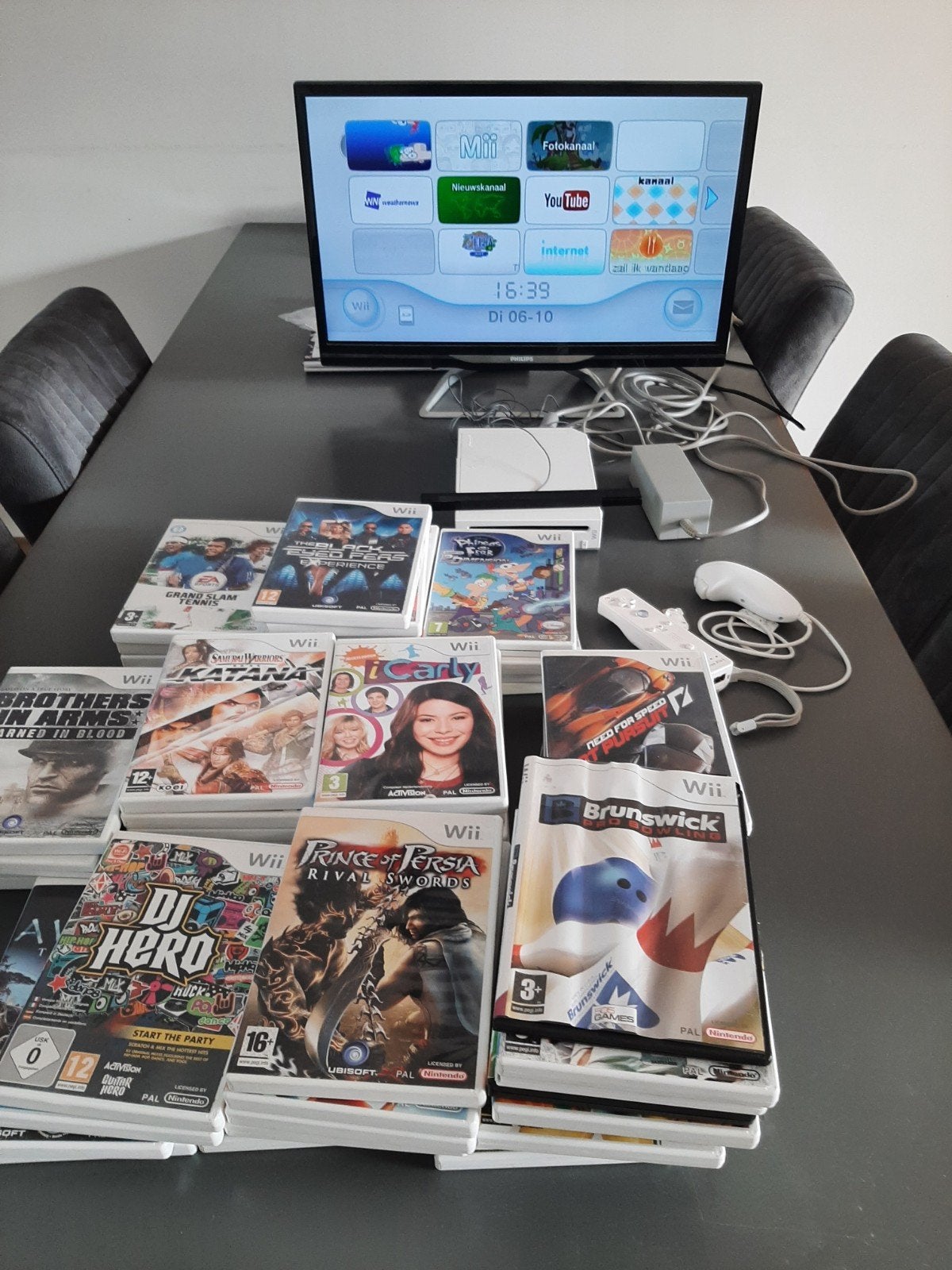 wii met 4 spellen uitzoeken, Ophalen of Verzenden, Gebruikt