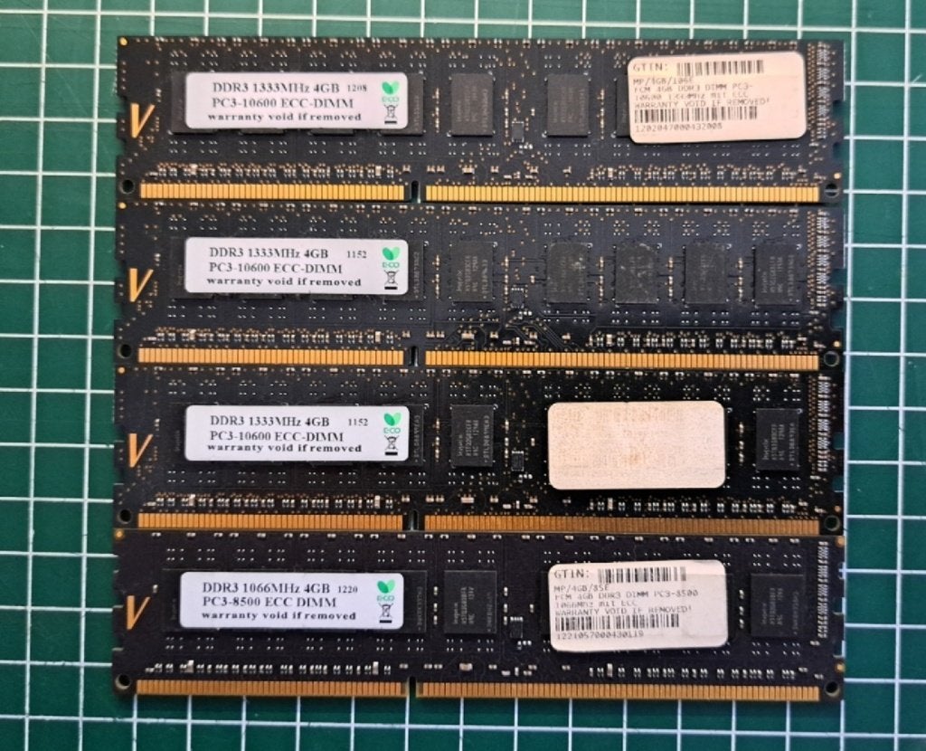 Simm DDR3, Computers en Software, RAM geheugen, Gebruikt, DDR3, Ophalen of Verzenden, Desktop