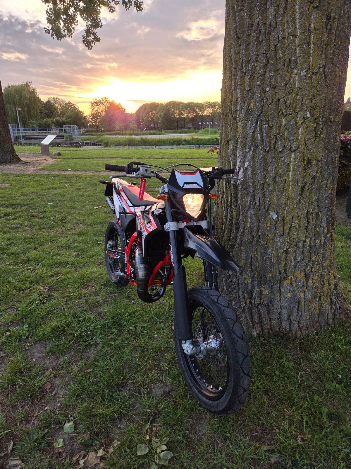 Beta rr 50 track, Fietsen en Brommers, Brommers | Crossbrommers, Overige merken, Ophalen