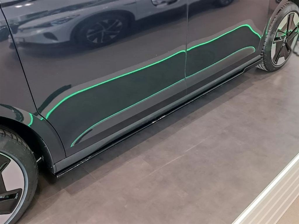 Side Skirt Diffusers Geschikt Voor Volkswagen ID Buzz, Verzenden, Automotive Parts, A.parts@hotmail.nl, Trasmolenlaan 12 3447 GZ Woerden