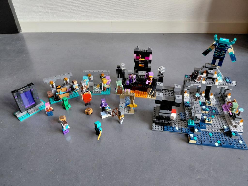 Lego Minecraft verzameling, Ophalen