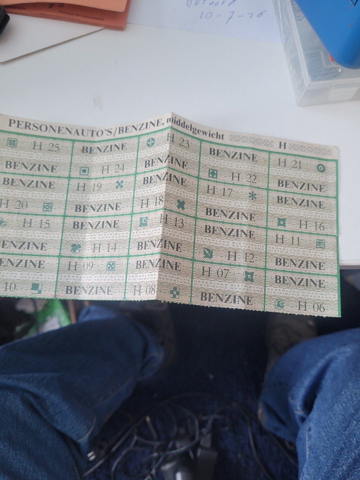 Oude benzinebonnen / brandstofbonnen, Ophalen, Gebruikt, Auto's