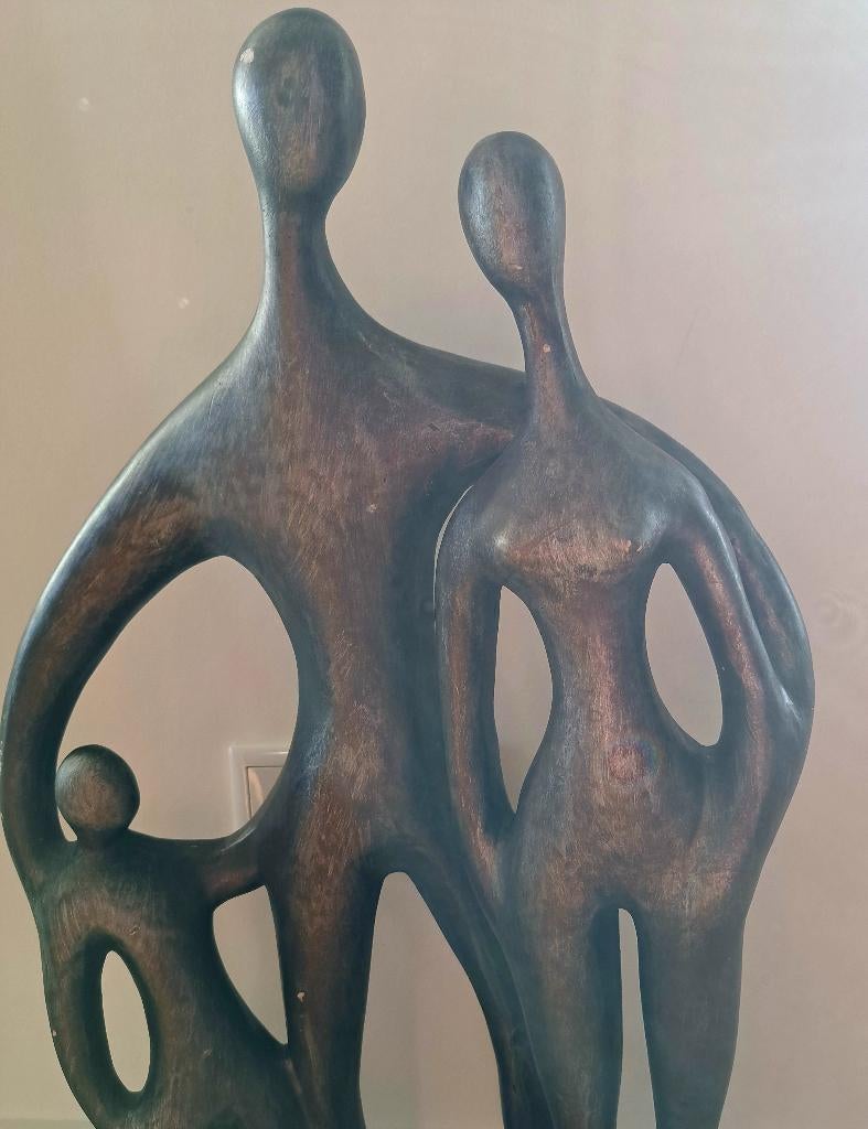 Groot vintage beeld van 3 mensen (1979), Antiek en Kunst, Ophalen of Verzenden, 20 - 50 cm, Beeld, Abstract