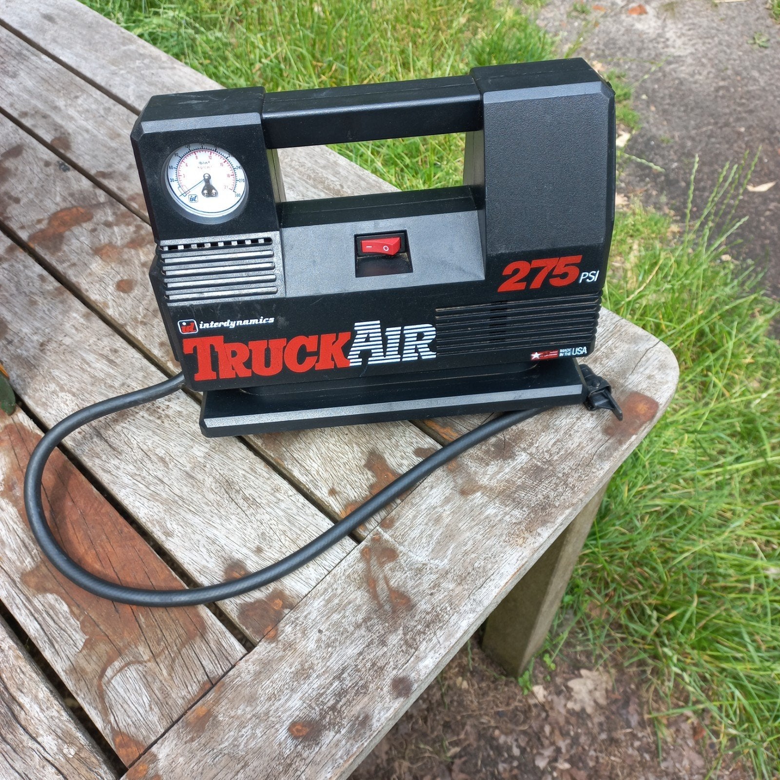 Luchtpomp, luchtcompressor,Caravan,Camper,Banden, Ophalen of Verzenden