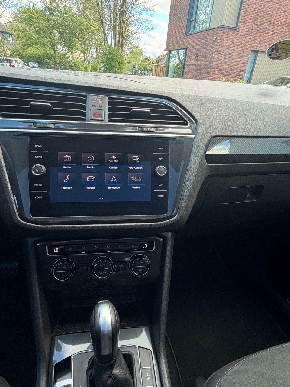 Foto 14 van Volkswagen Tiguan 2.0 TSI 190pk 4Motion DSG 2020 Grijs