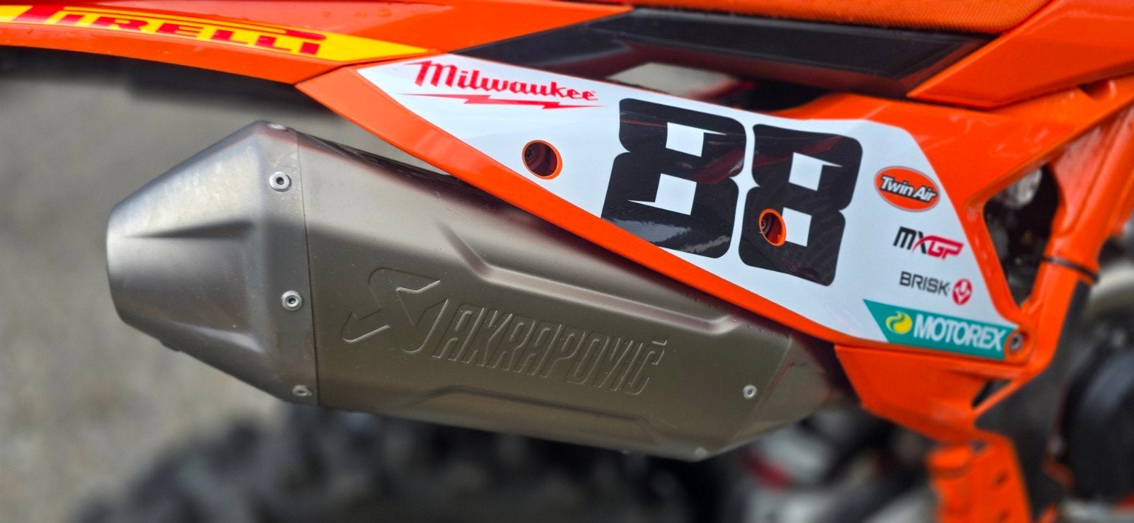 KTM 500 EXC-F SIX DAYS 2024 | Full Option | Akrapovic, Motoren, Motoren | KTM, Particulier, Enduro