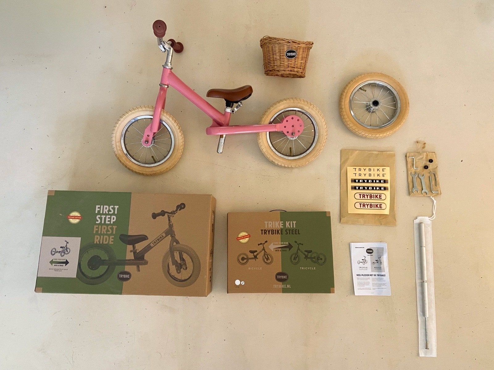 Trybike Steel 2-in-1 loopfiets/driewieler roze met mandje, Ophalen, Zo goed als nieuw, 16 tot 20 inch