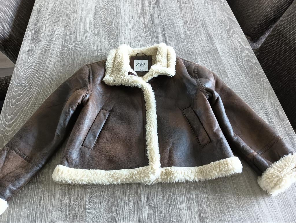 Bruine damesjas Size 9/20, Kleding | Dames, Jassen | Winter, Ophalen, Zo goed als nieuw, Zwart
