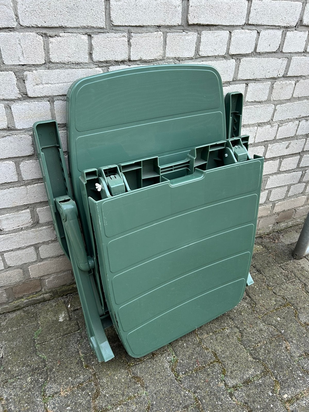 JARDIN Ligbed / Ligstoel, Tuin en Terras, Ligbedden, Ophalen, Zo goed als nieuw, Kunststof