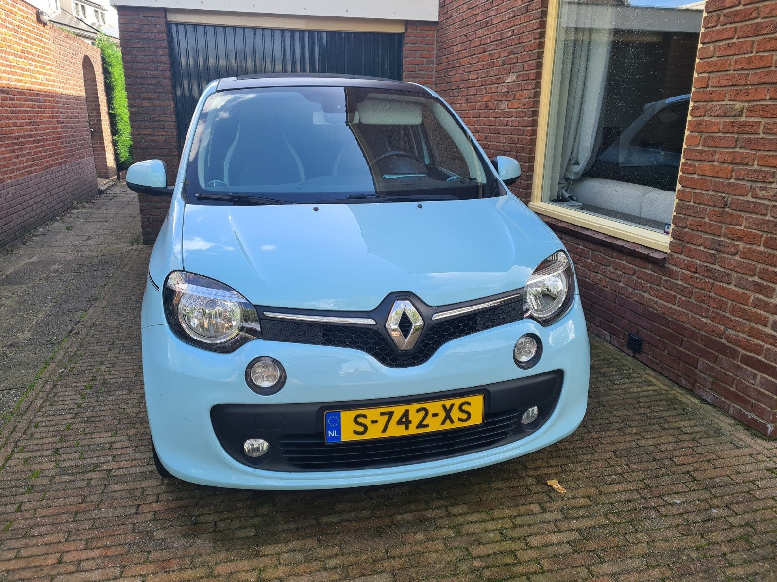 Renault Twingo 0.9 TCE 90 Pk (twingo III) 2015 Blauw, 898 cc, 31 €/maand, 918 kg, 23 km/l
