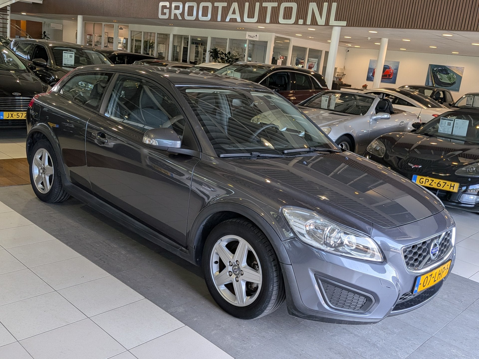 Volvo C30 1.6 Kinetic NAP, Airco, Trekhaak, Stuurbekrachtigi, Voorwielaandrijving, 1596 cc, Gebruikt, Zwart