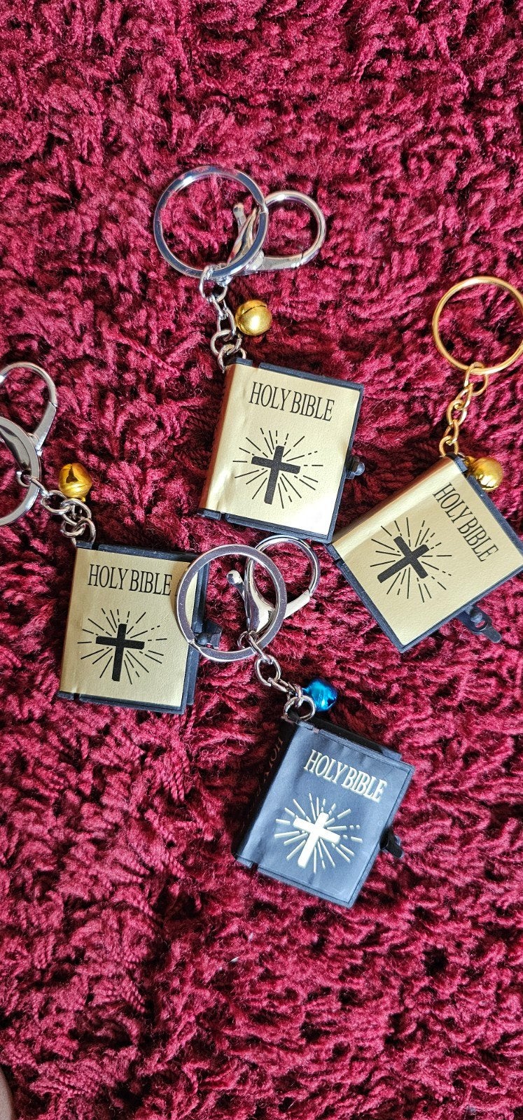 Heilige Bijbel Sleutelhanger - Miniatuur Bijbel, Ophalen of Verzenden, Nieuw