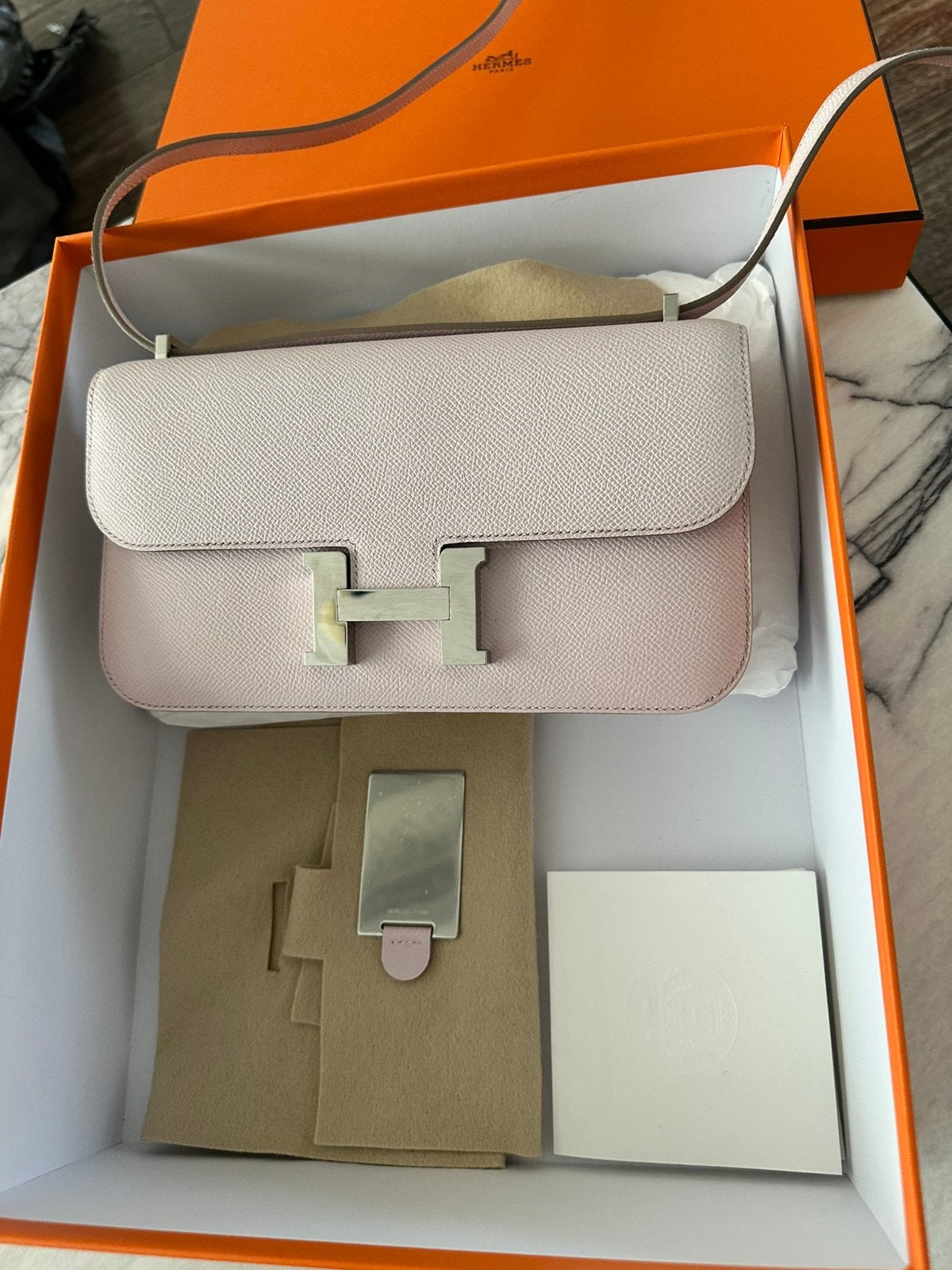 HERMES Contance Elan mauve pale, Ophalen, Zo goed als nieuw, Zwart