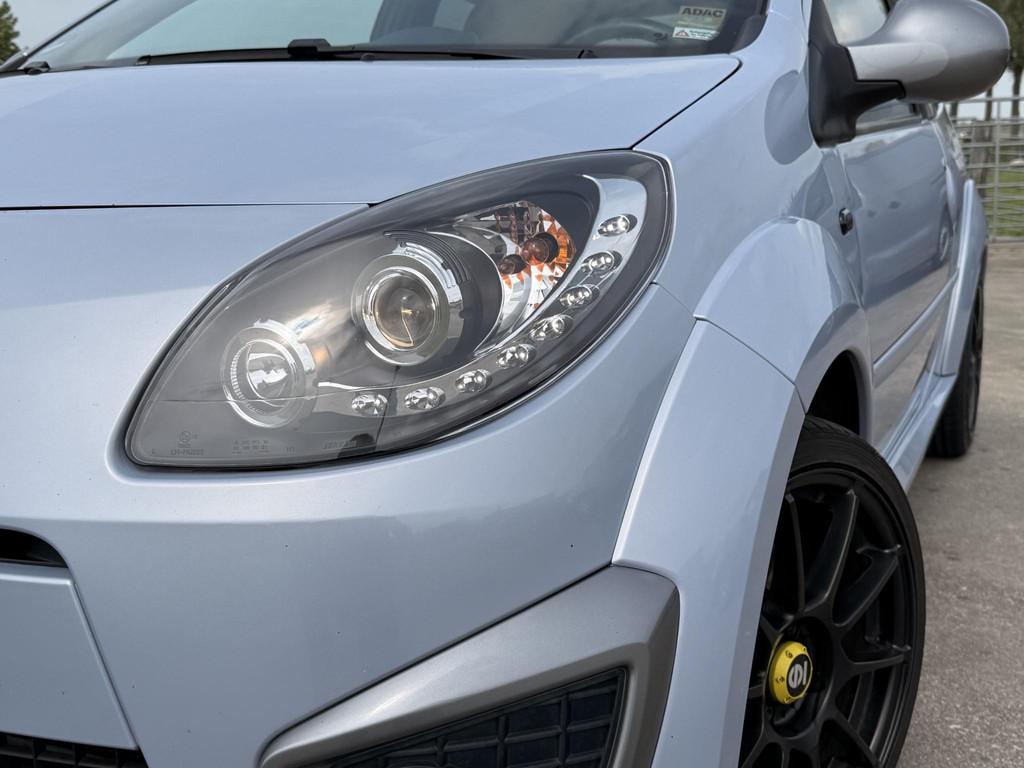Renault Twingo 1.6 RS | 133 PK | SPORTPACK | LED DAGRIJVERL., Auto's, Renault, Voorwielaandrijving, Zwart, 4 cilinders, 4 stoelen