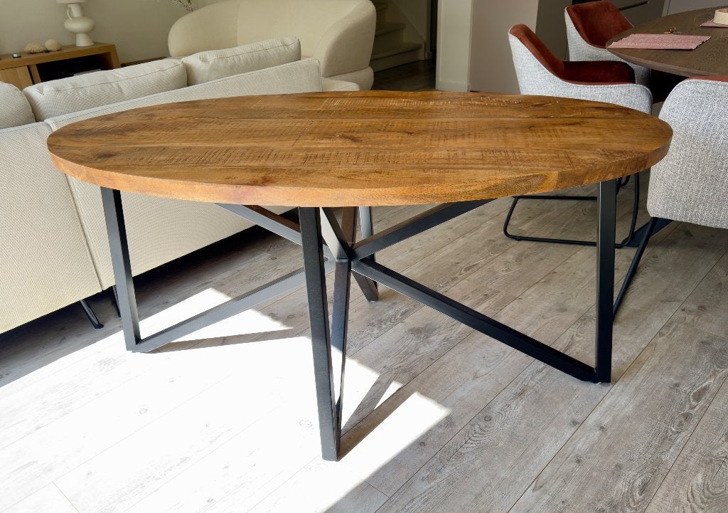 Ovalen houten tafel, Ophalen, 50 tot 100 cm, Zo goed als nieuw, 150 tot 200 cm