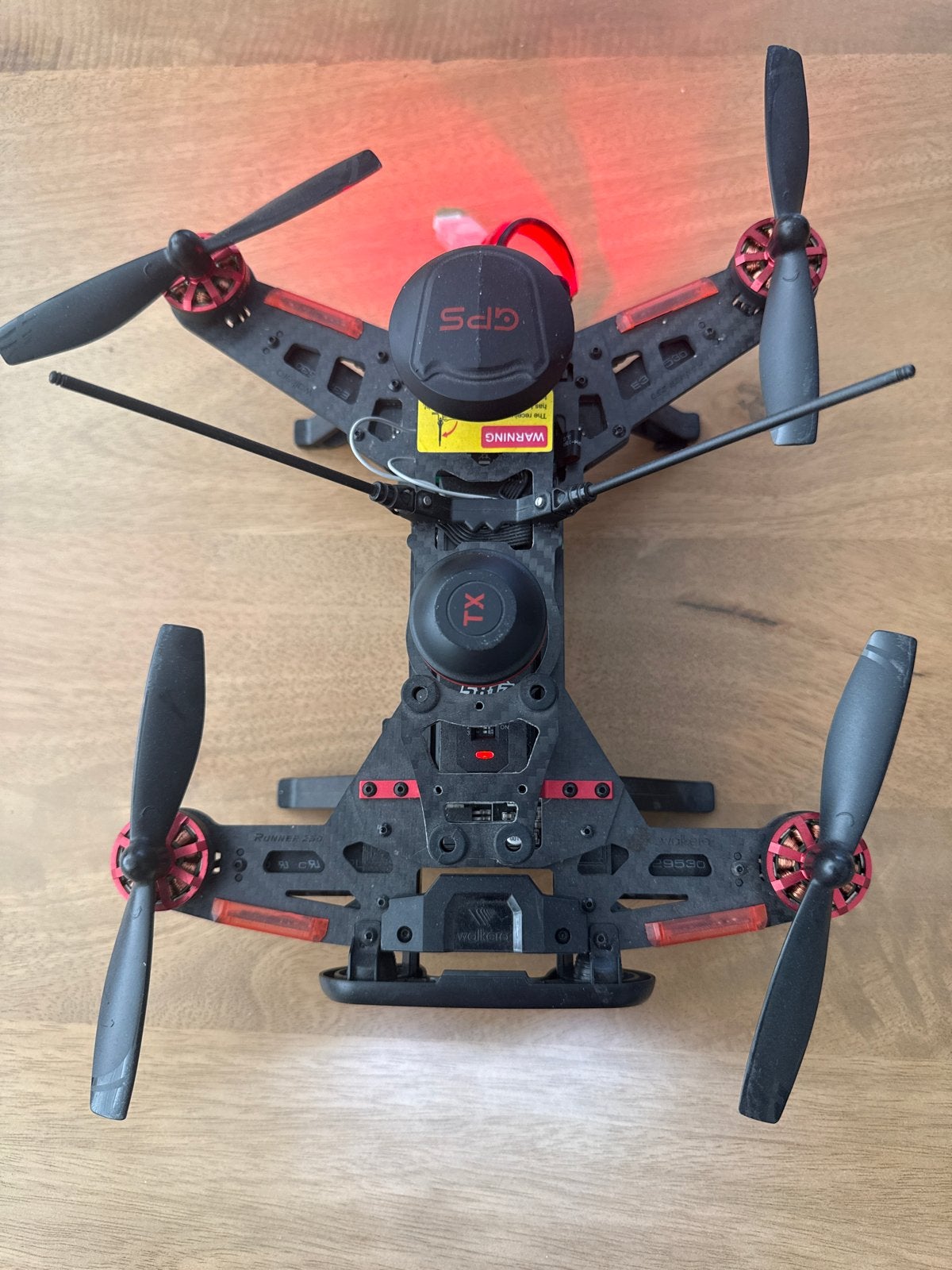 Walkera racedrone met Devo 7 controller en accu's, Audio, Tv en Foto, Drones, 250 tot 900 gram, Walkera, Gebruikt, 100 tot 1000 meter