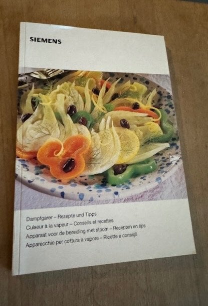 Siemens Stoomoven Receptenboek - Gezond en Lekker Koken, Boeken, Gelezen, Voorgerechten en Soepen, Ophalen of Verzenden, Siemens