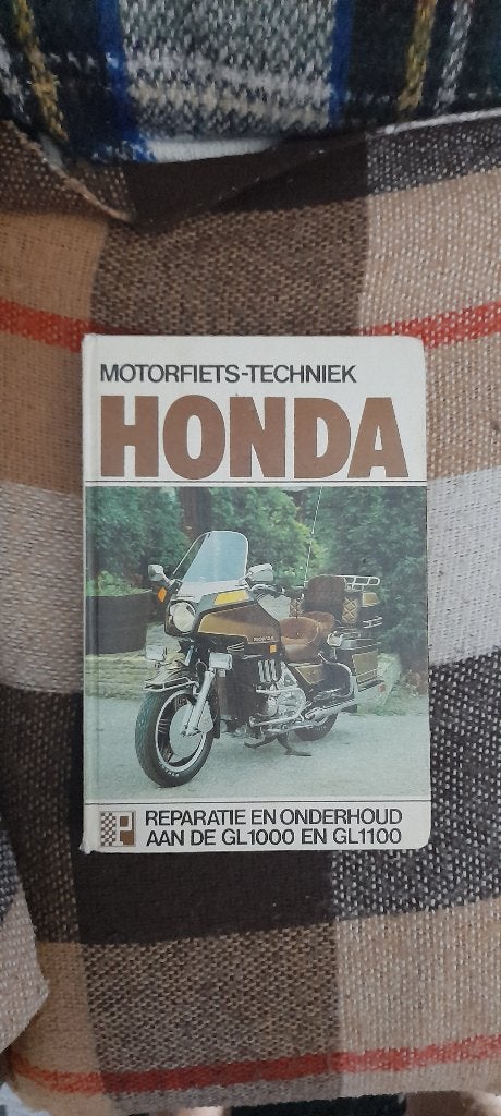 goldwing 1100 reparatie onderhoud boek, Verzenden, Gebruikt