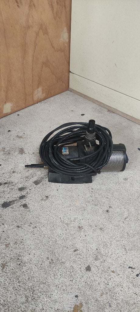 OASE Neptun 5000 vijver pomp, Tuin en Terras, Ophalen of Verzenden, Gebruikt, Vijverpomp